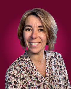 Portrait de Karine Balleste, coach en clarté identitaire